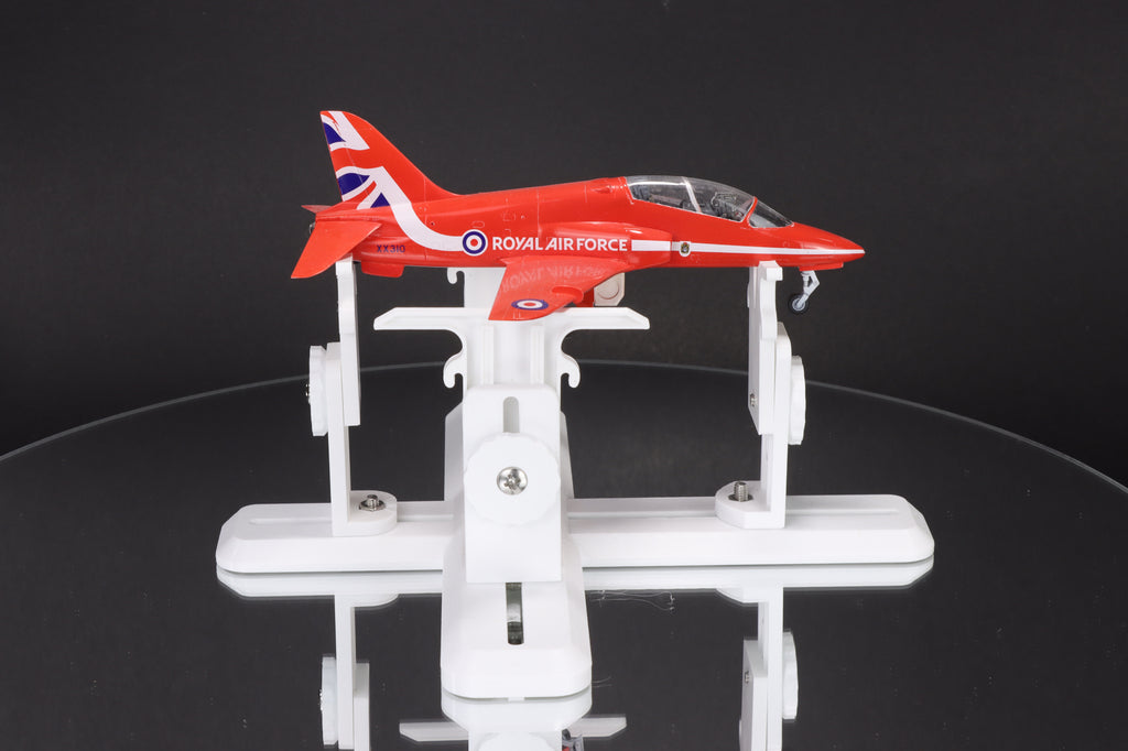Scale Model Work Stand by The Inner Nerd